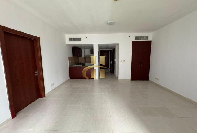 94014646 - Property Main Image