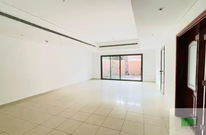 فيلا - 4 غرف نوم - 5 حمامات للبيع في قرية المانجروف - ربدان - أبوظبي