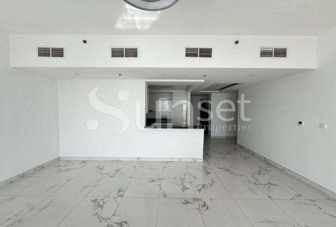 121976420 - Property Image 2