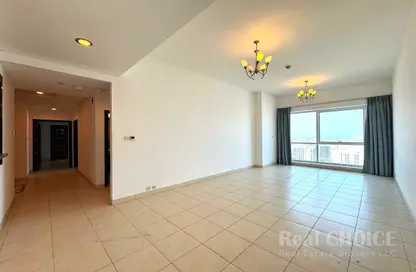 Apartment - 3 Bedrooms - 3 Bathrooms for rent in Latifa Tower - Sheikh Zayed Road - Dubai