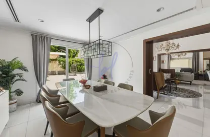 Villa - 4 Bedrooms - 7 Bathrooms for rent in Meadows 4 - Meadows - Dubai Villa - 4 Bedrooms - 7 Bathrooms for rent in Meadows 4 - Meadows - Dubai
