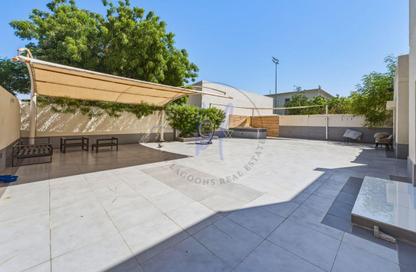 Villa - 4 Bedrooms - 7 Bathrooms for rent in Meadows 4 - Meadows - Dubai