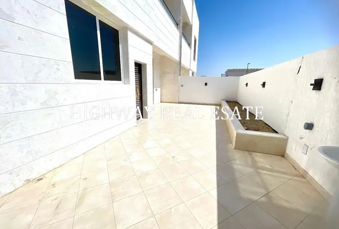 153746068 - Property Image 2