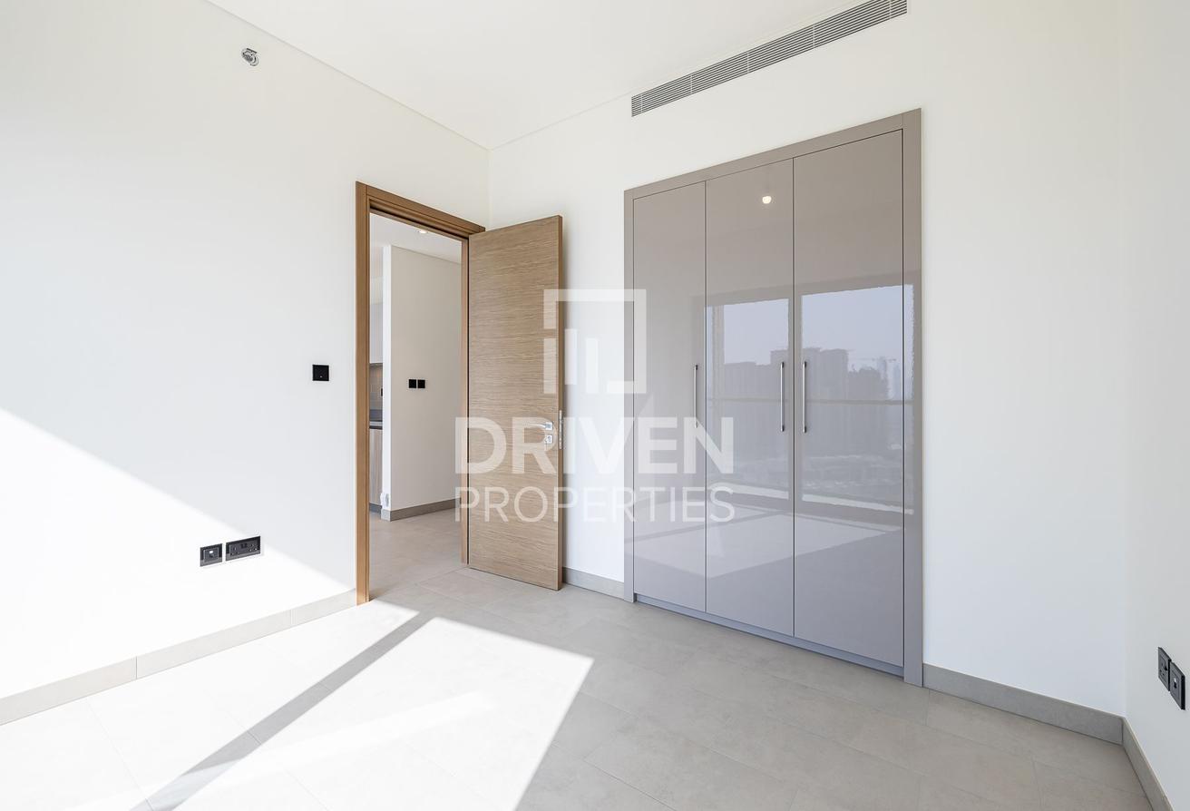 Skyline View | High Floor | Well Maintained photo 7