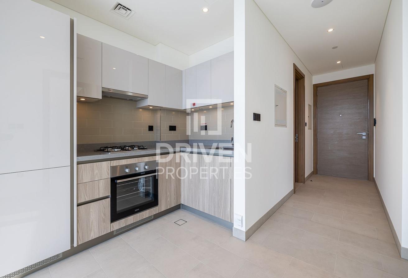 Skyline View | High Floor | Well Maintained photo 4