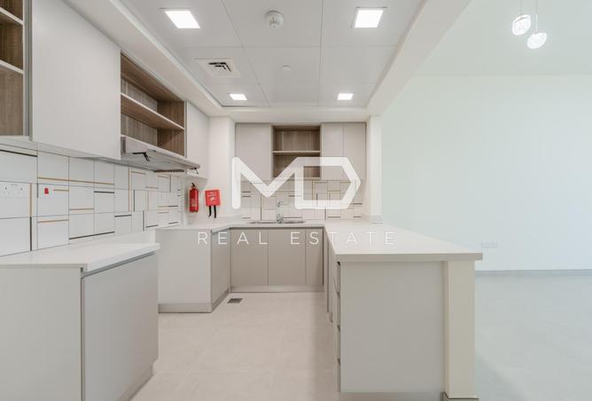 97400371 - Property Image 3