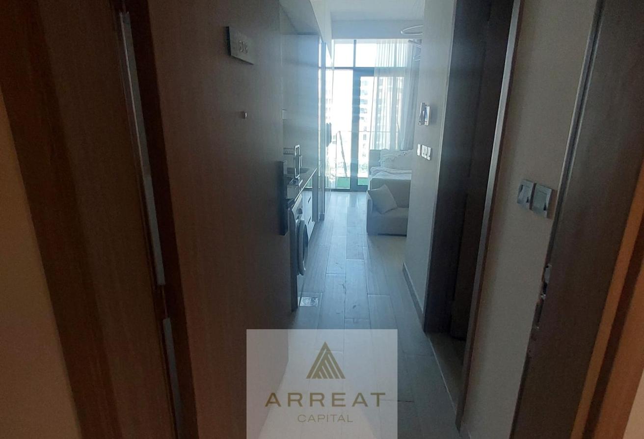 Fully Furnished Studio | WaterFront | Ready to Move photo 10