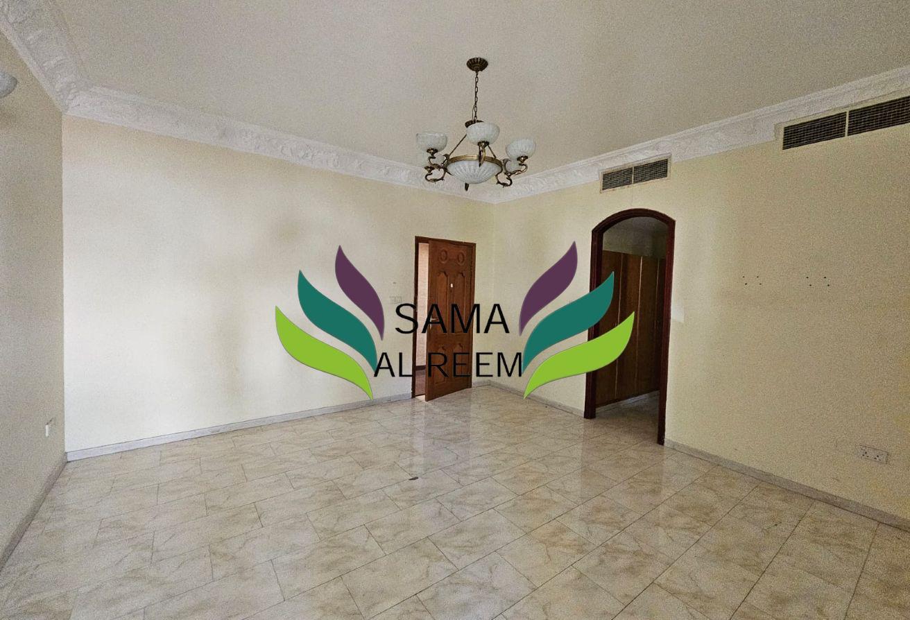 Spacious | 5 Bed+Maid Villa | Al Safa 1 photo 20