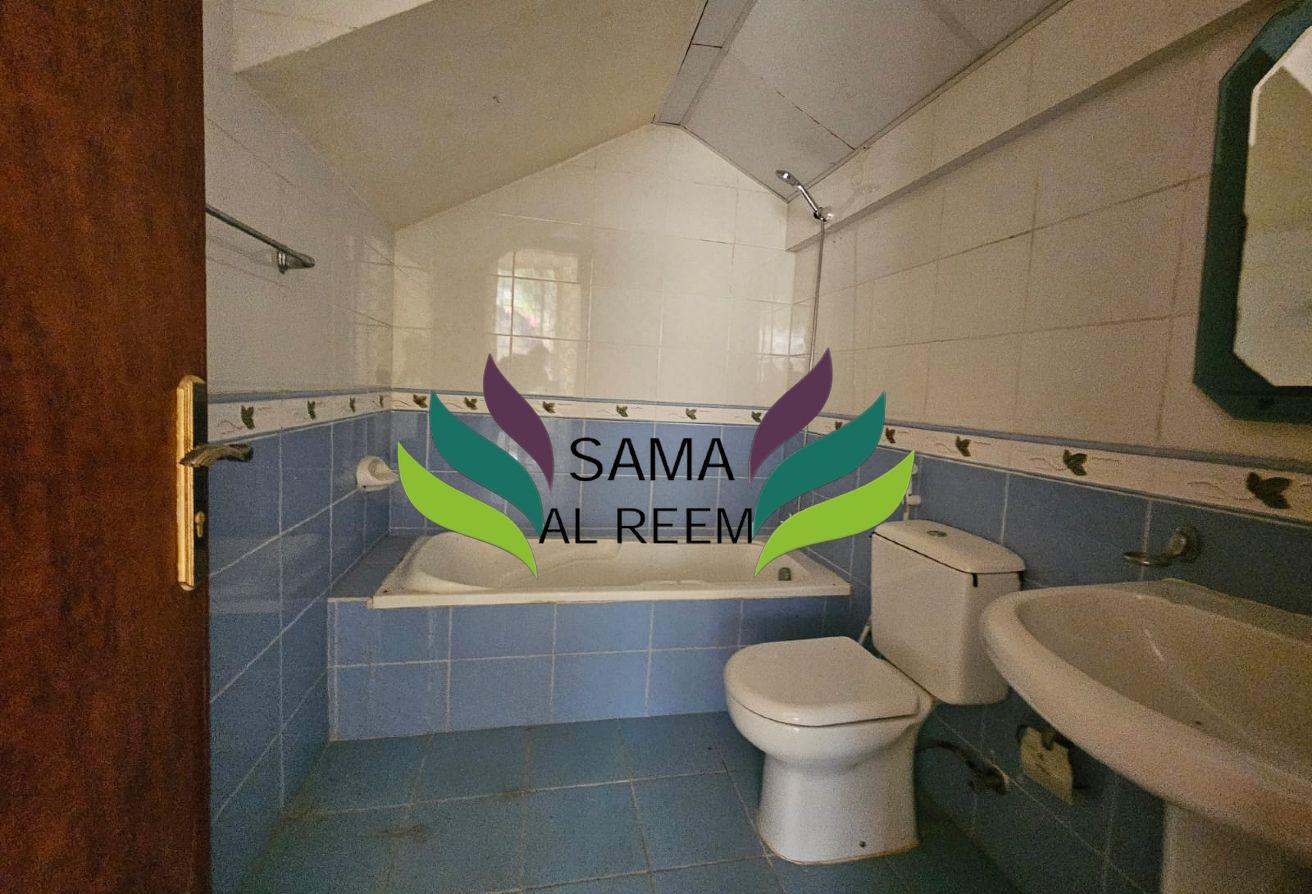 Spacious | 5 Bed+Maid Villa | Al Safa 1 photo 23