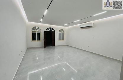 Villa - 3 Bedrooms - 3 Bathrooms for rent in Al Mowaihat 3 - Al Mowaihat - Ajman Villa - 3 Bedrooms - 3 Bathrooms for rent in Al Mowaihat 3 - Al Mowaihat - Ajman