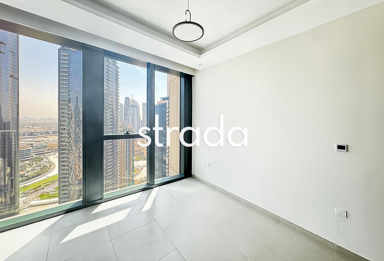 Exclusive | Large layout | Maids photo 5