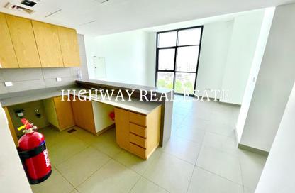 Apartment - 2 Bedrooms - 2 Bathrooms for rent in Souks Retail - Al Mamsha - Muwaileh - Sharjah