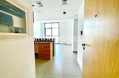 Apartment - 2 Bedrooms - 2 Bathrooms for rent in Souks Retail - Al Mamsha - Muwaileh - Sharjah