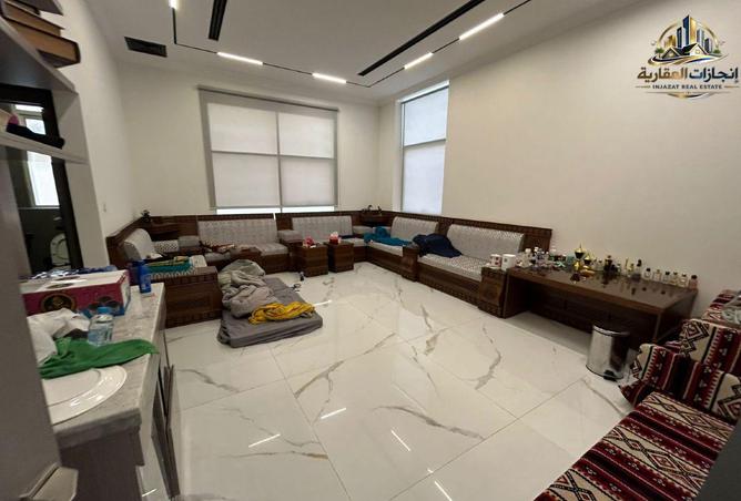 137428671 - Property Image 2