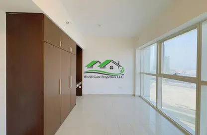 Apartment - 2 Bedrooms - 3 Bathrooms for rent in Al Maha Tower - Marina Square - Al Reem Island - Abu Dhabi