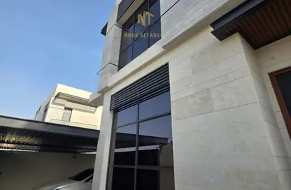 Villa - 4 Bedrooms - 6 Bathrooms for sale in Al Hooshi Villas - Hoshi - Al Badie - Sharjah