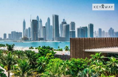 Apartment - 4 Bedrooms - 6 Bathrooms for rent in The Fairmont Palm Residence North - The Fairmont Palm Residences - Palm Jumeirah - Dubai
