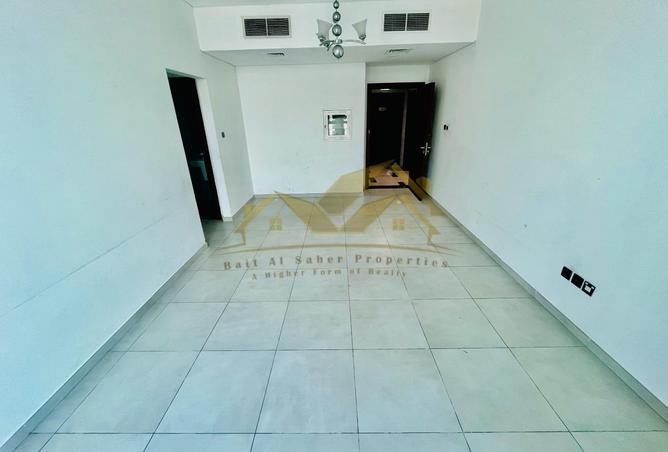 141933345 - Property Image 2