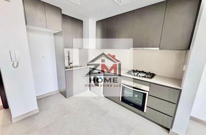 Apartment - 2 Bedrooms - 3 Bathrooms for rent in The Gate - Aljada - Sharjah