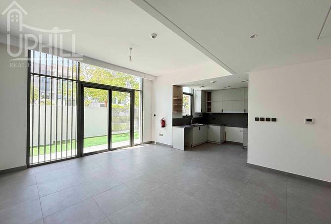 106835004 - Property Image 2