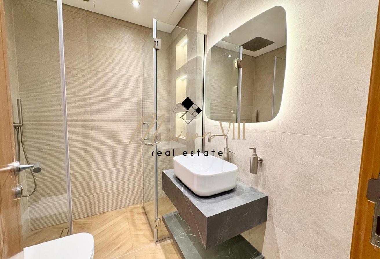 Spacious 2BR | High Floor | Full Marina View photo 12