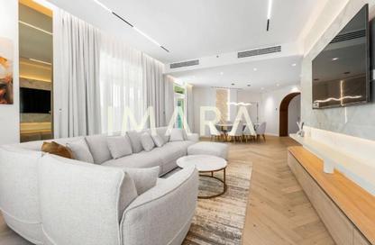 Apartment - 3 - 3 for rent in Al Haseer - Shoreline Apartments - Palm Jumeirah - Dubai
