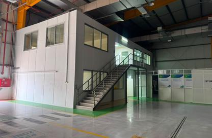 Warehouse - Studio - 2 Bathrooms for rent in Mussafah Industrial Area - Mussafah - Abu Dhabi
