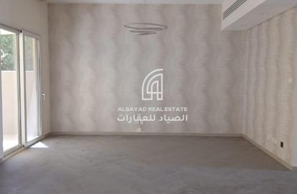 Townhouse - 4 Bedrooms - 4 Bathrooms for sale in Uptown Al Zahia - Al Zahia - Muwaileh Commercial - Sharjah