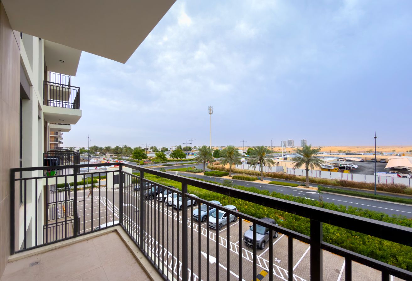 1 bedroom apartment in Holland Gardens, Town Square: 11