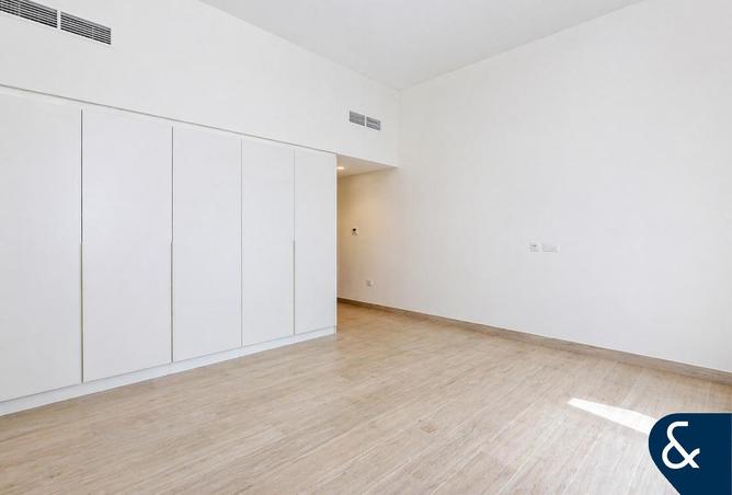 79384736 - Property Image 3