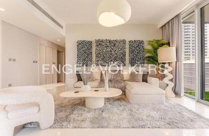 Apartment - 2 Bedrooms - 2 Bathrooms for sale in Beach Isle Tower 2 - Beach Isle - Emaar Beachfront - Dubai Harbour - Dubai