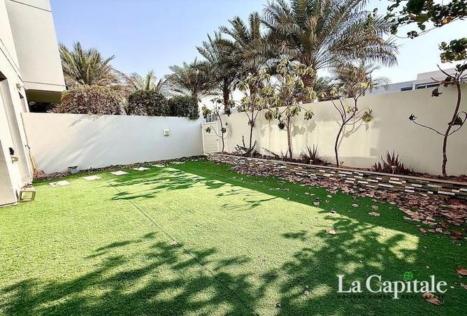 92705114 - Property Main Image