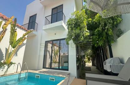 Villa - 5 - 6 for rent in Jumeirah 3 Villas - Jumeirah 3 - Jumeirah - Dubai