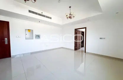 Apartment - 2 Bedrooms - 2 Bathrooms for rent in Sultan Residences - Al Muraqqabat - Deira - Dubai Apartment - 2 Bedrooms - 2 Bathrooms for rent in Sultan Residences - Al Muraqqabat - Deira - Dubai
