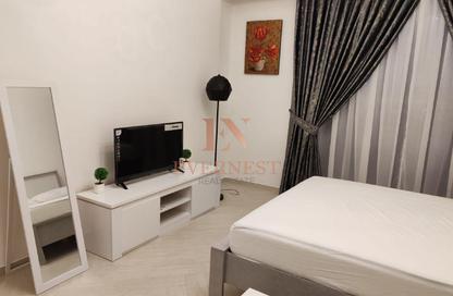 Apartment - Studio - 1 Bathroom for rent in Oxford 212 - District 10 - Jumeirah Village Circle - Dubai