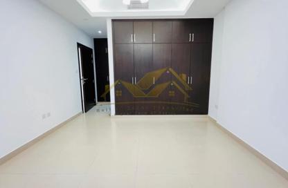 Apartment - 1 Bedroom - 2 Bathrooms for rent in Jumeirah Garden City - Al Satwa - Dubai