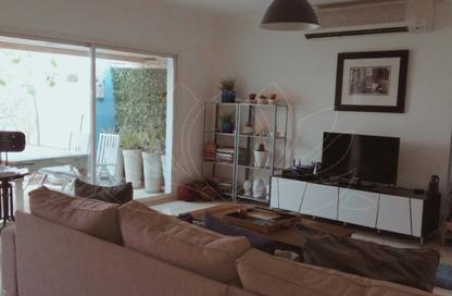 Villa - 3 Bedrooms - 4 Bathrooms for rent in Jumeirah 2 - Jumeirah - Dubai Villa - 3 Bedrooms - 4 Bathrooms for rent in Jumeirah 2 - Jumeirah - Dubai
