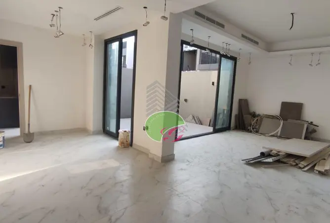156925561 - Property Image 3