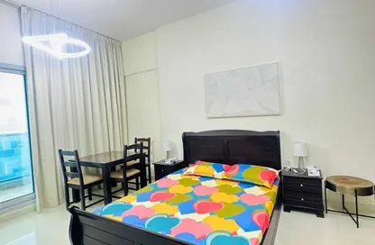 شقة - 1 حمام للايجار في مساكن النخبة رقم 5 - مساكن النخبة الرياضية - مدينة دبي الرياضية - دبي