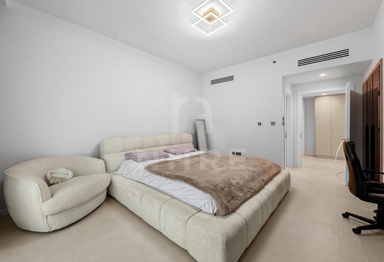 Park View | Fully Furnished/Upgraded | Bills Opt. photo 20
