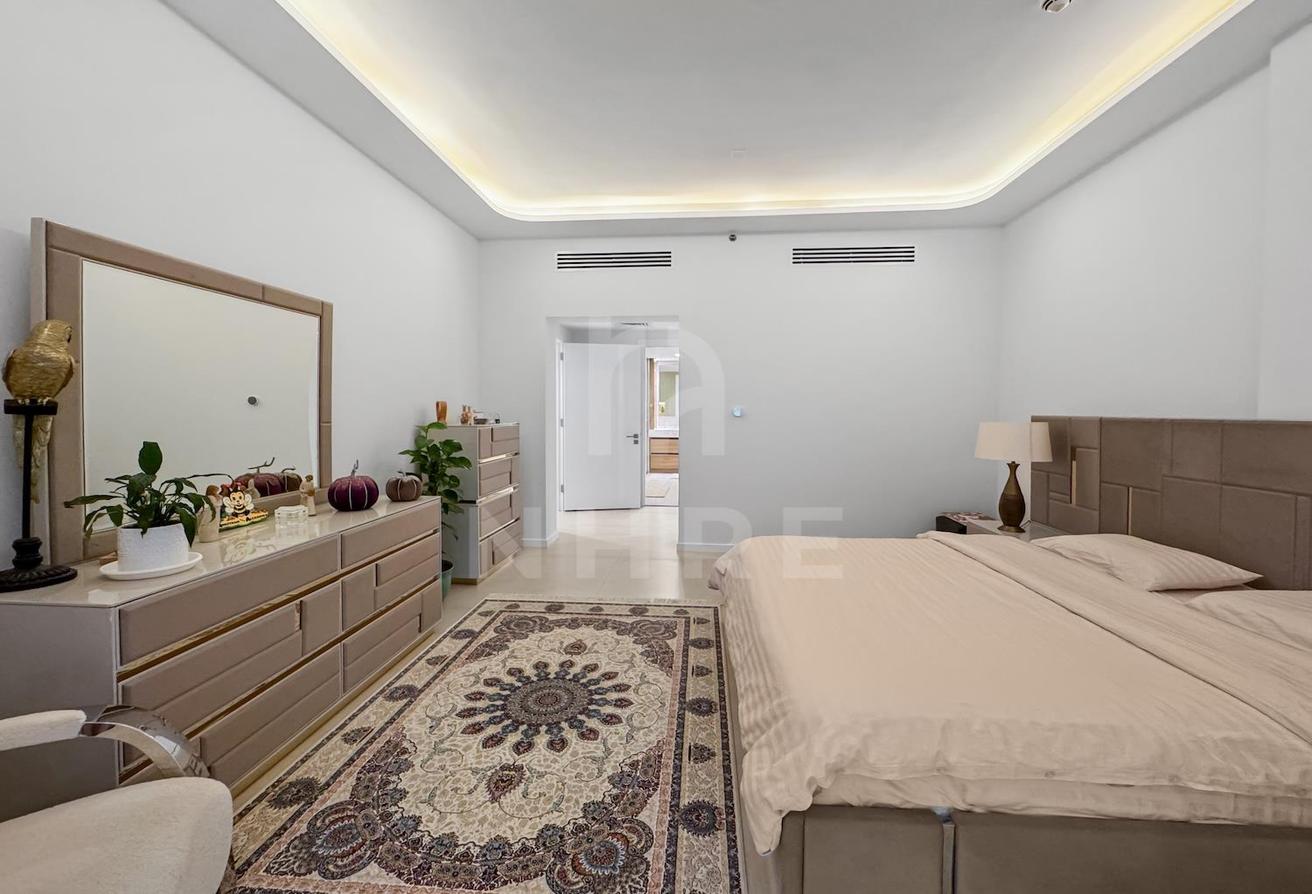 Park View | Fully Furnished/Upgraded | Bills Opt. photo 26