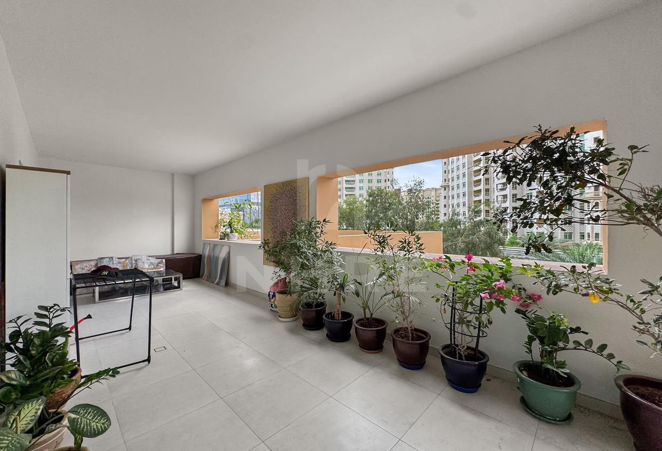 Park View | Fully Furnished/Upgraded | Bills Opt. photo 11
