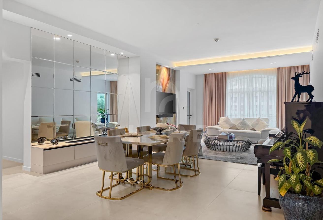 Park View | Fully Furnished/Upgraded | Bills Opt. photo 10