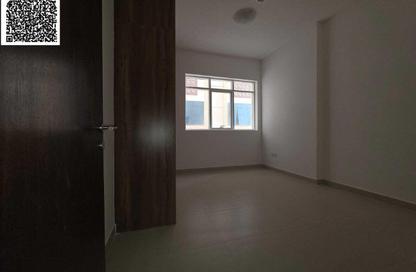 Apartment - 1 Bedroom - 2 Bathrooms for rent in Al Amira Village - Al Yasmeen - Ajman