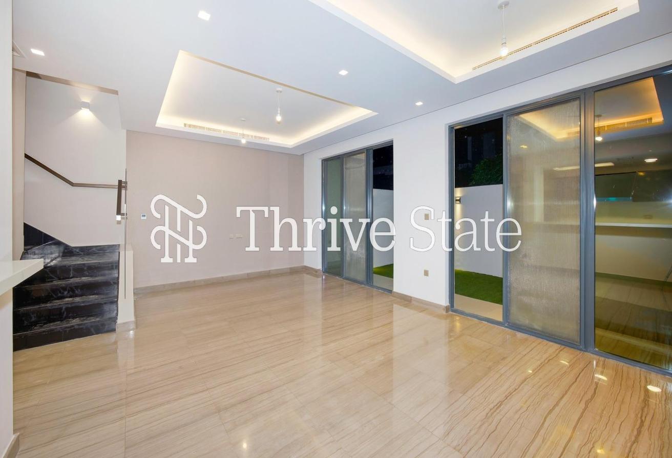 Premium Finishing | Unfurnished Villa | Huge Layout photo 5