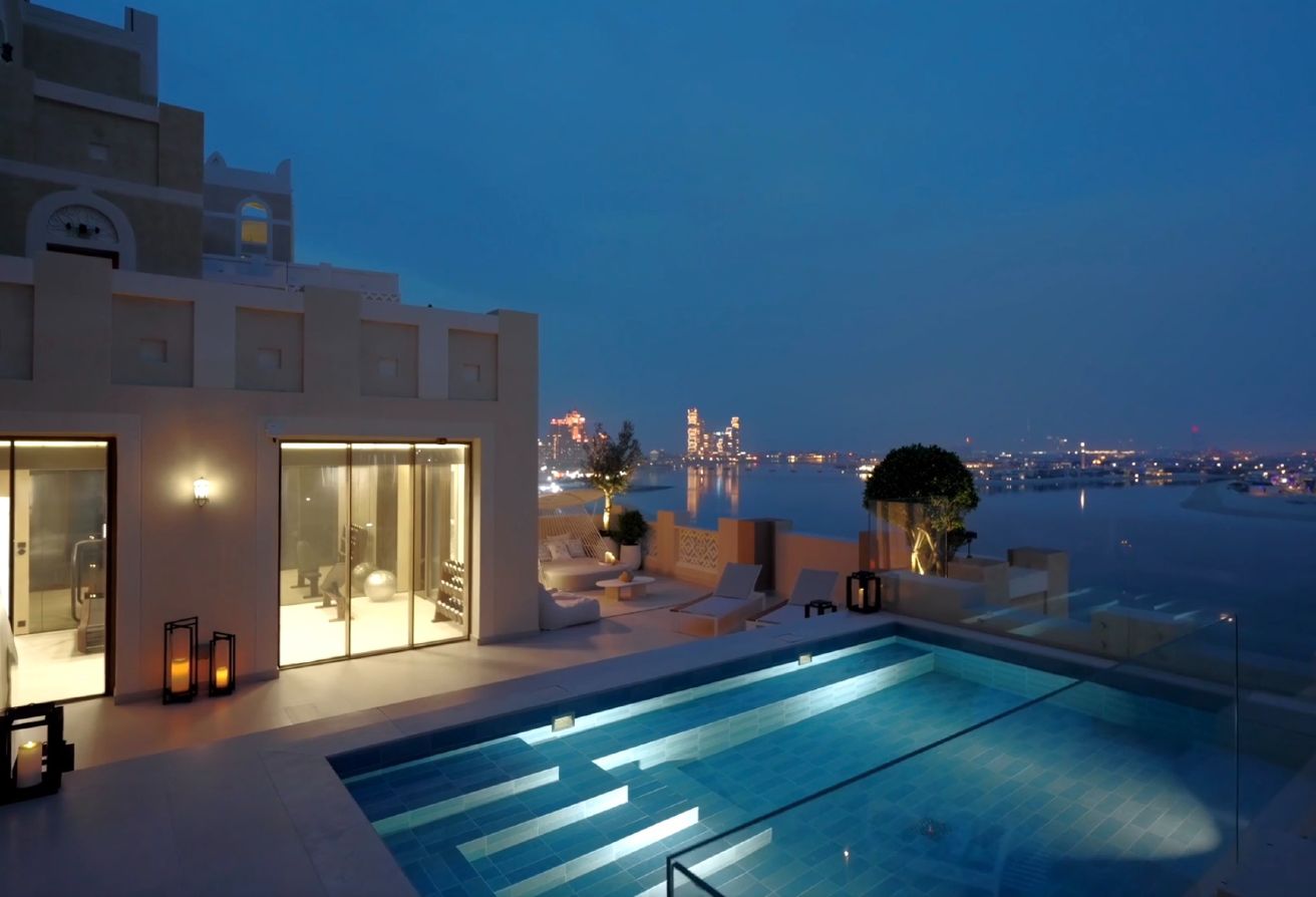Highly Renovated | Duplex Penthouse | Beachfront, Palm Jumeirah, Dubai