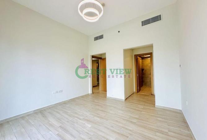 90929478 - صورة العقار 3