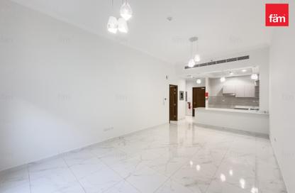 Apartment - 1 Bedroom - 2 Bathrooms for rent in La Plage Complex - Jumeira Beach Road - Jumeirah - Dubai