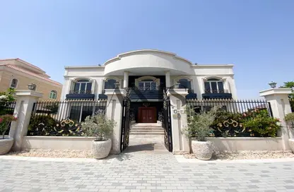 Villa - 4 Bedrooms - 6 Bathrooms for sale in Pearl Jumeirah Villas - Pearl Jumeirah - Jumeirah - Dubai