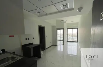 شقة - غرفة نوم - 2 حمامات للبيع في برج روكان B - برج روكان - روكان - دبي لاند - دبي